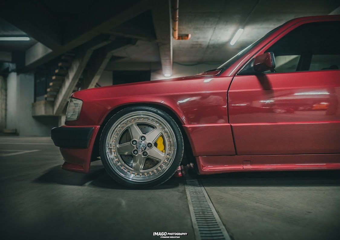 W201 AMG 2 - obrazek 3