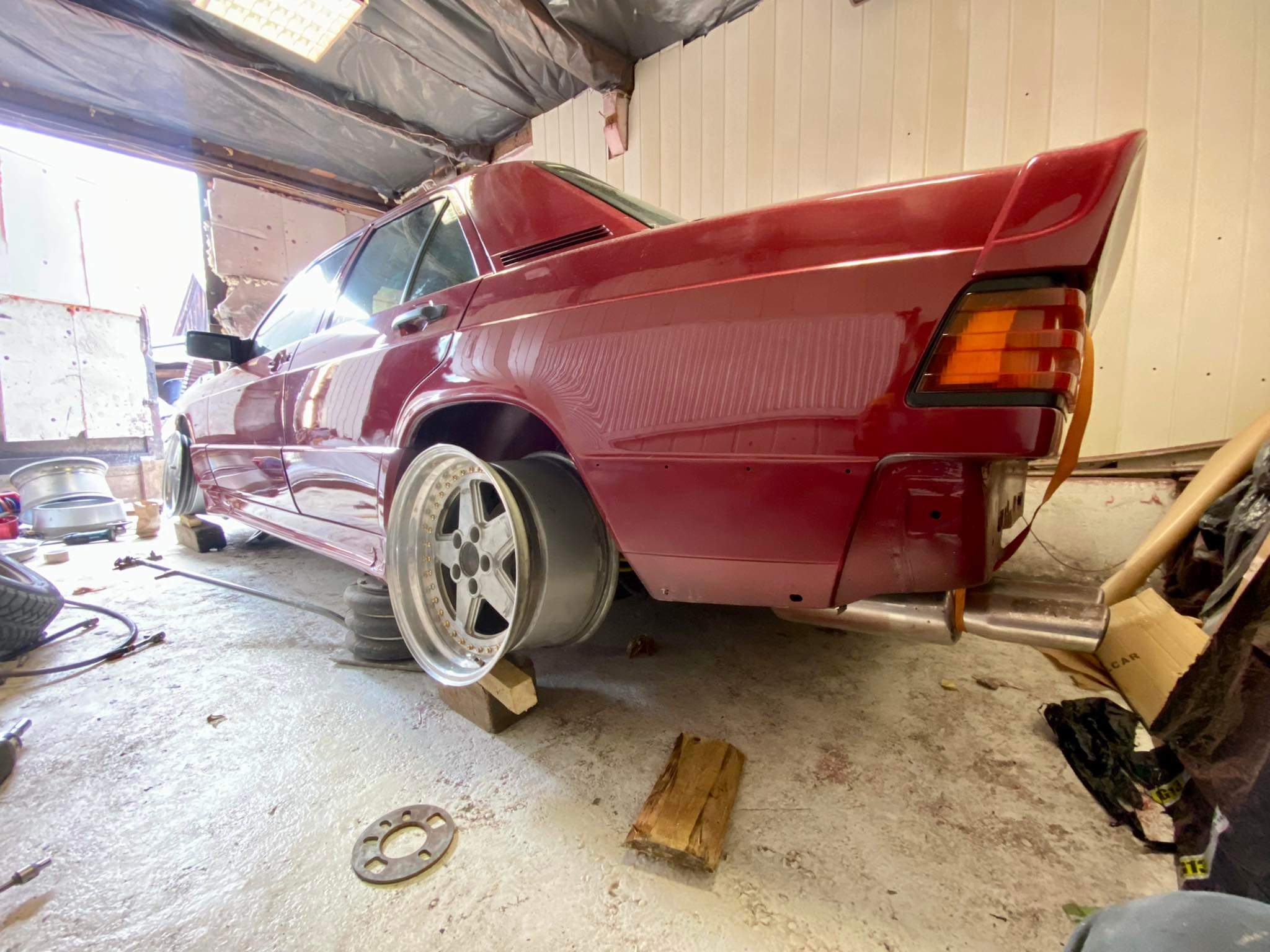 W201 AMG 2 - obrazek 16